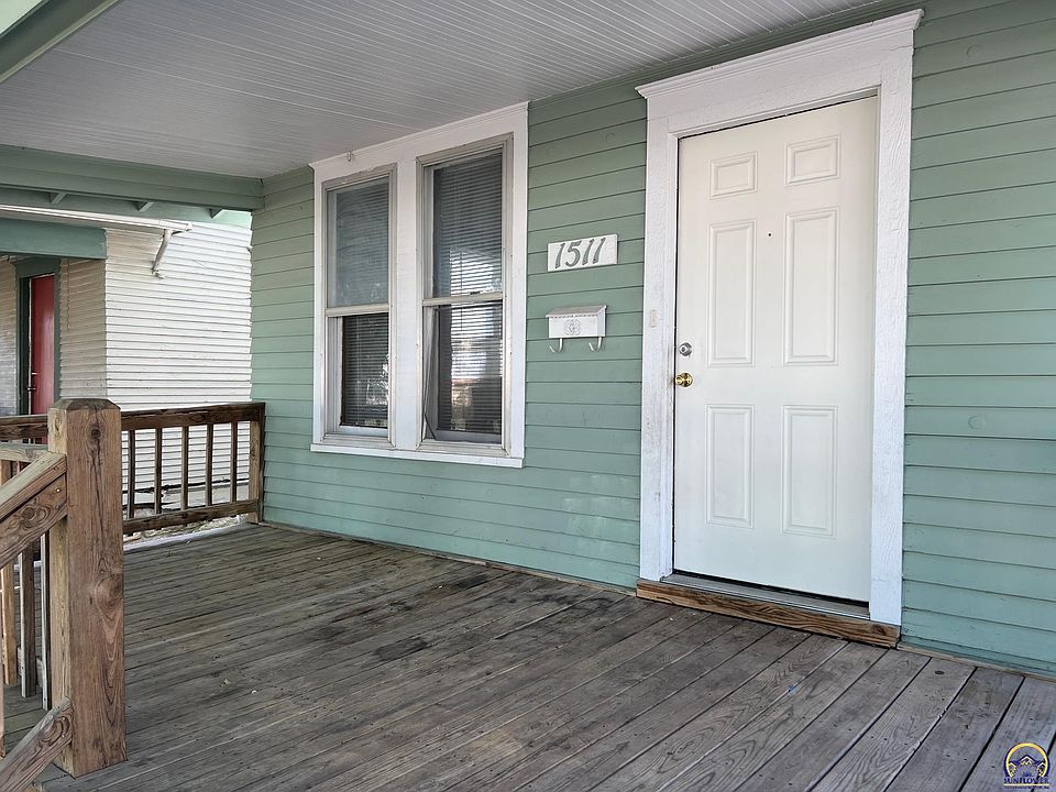 1511 SW Tyler St, Topeka, KS 66612 Zillow