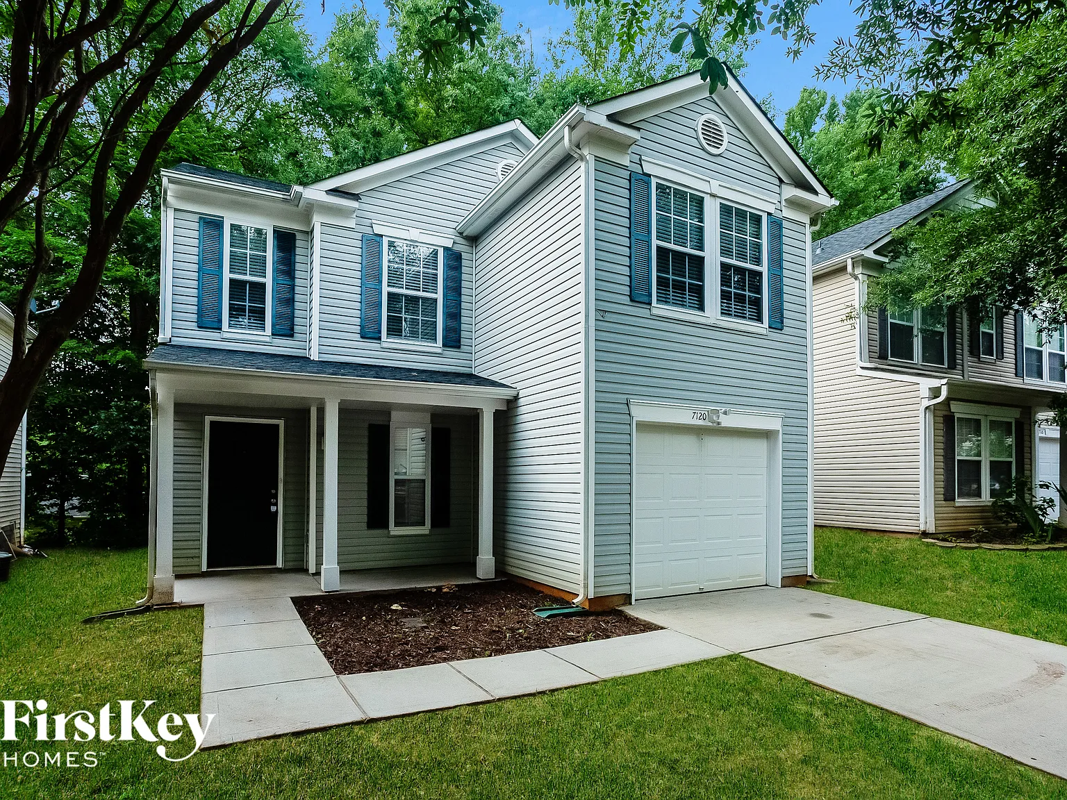 3 bed, 2.5 bath, 1520 sqft, $1,945 — Photo 3