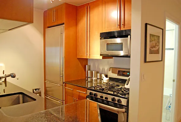 Sold by Nest Seekers International | media 22