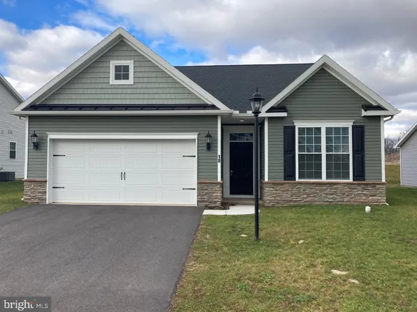 29 Partridge Ct #C67, Gettysburg, PA 17325