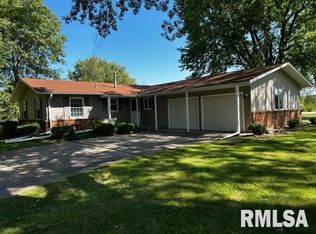 9411 141st St W, Taylor Ridge, IL 61284