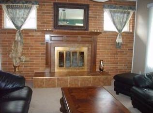 4152 Toenges Ave, Saint Louis, MO 63116