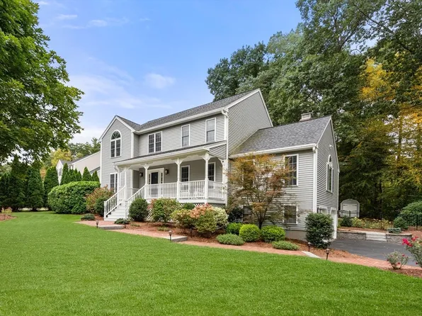 3 Exeter Rd, Hudson, MA 01749