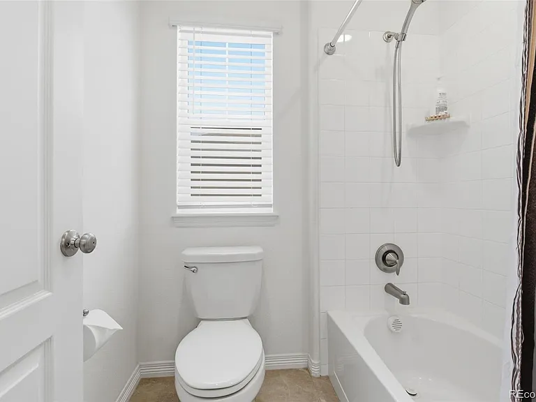15981 Red Bud Dr — Photo 17