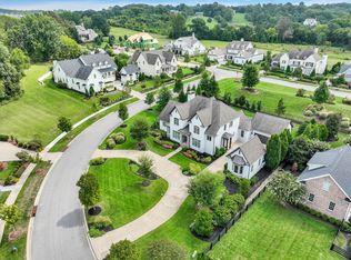 8828 Drosera Cir, College Grove, TN 37046