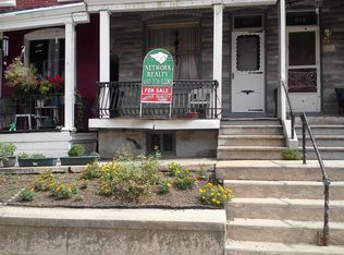 917 N 10th St, Reading, PA 19604