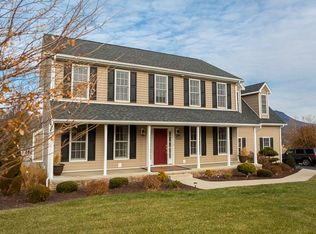 4521 Magnolia Ridge Dr, Harrisonburg, VA 22801