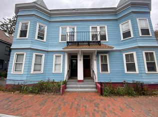 472 Putnam Ave APT 2A, Cambridge, MA 02139