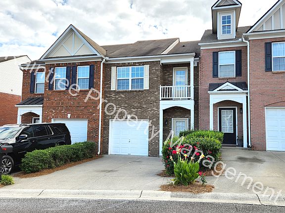 3rd image of 2287 Hawks Bluff Trl