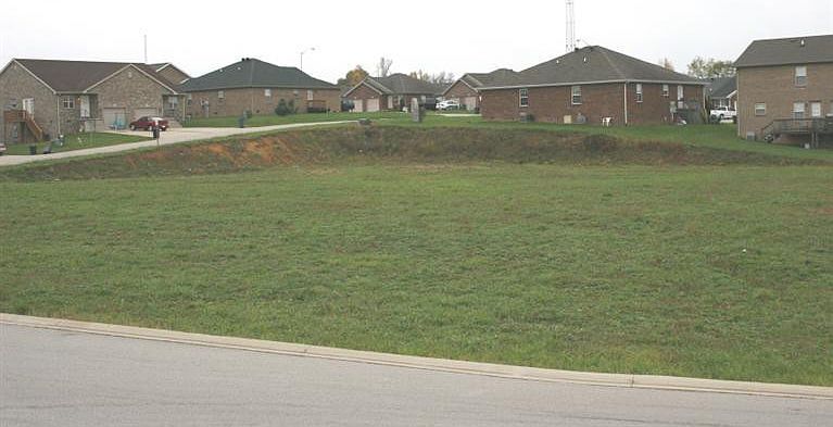 2nd image of 614 Tighlman Way