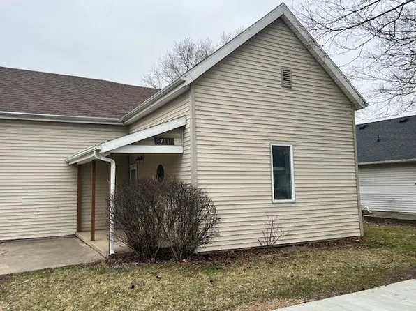 711 Mill St, Crawfordsville, IN 47933