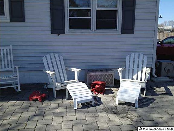 2nd image of 774 Garfield Ave