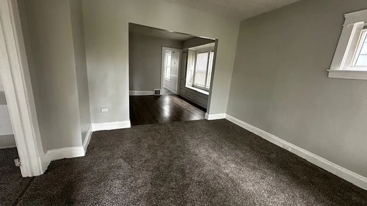 Building Photo - 9710 Lamontier Ave