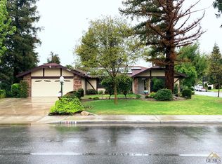 2616 El Portal Dr, Bakersfield, CA
