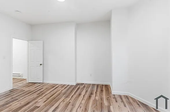 6320 Vine St #3 — Photo 5