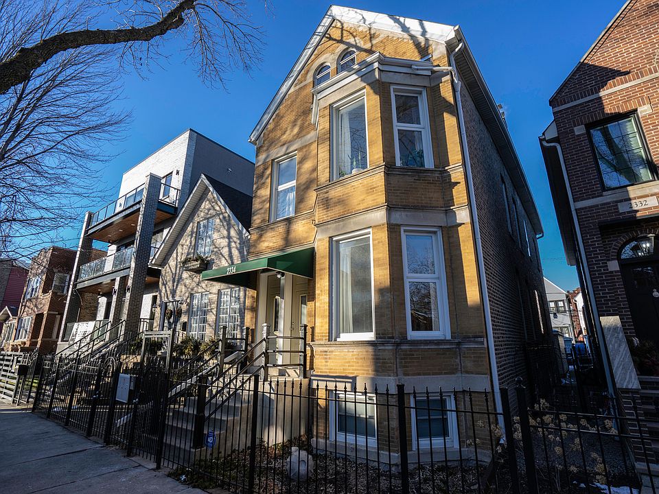 1st image of 2334 W Dickens Ave #1
