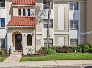 10 10th St APT 29, Atlantic Beach, FL 32233