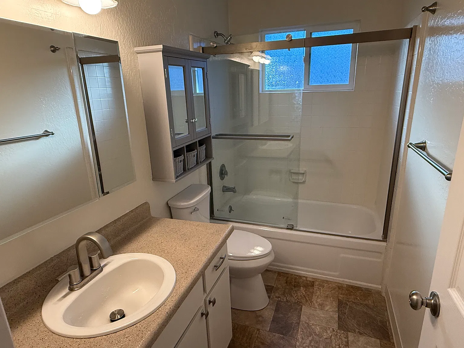 1135 Omalley Dr — Photo 2