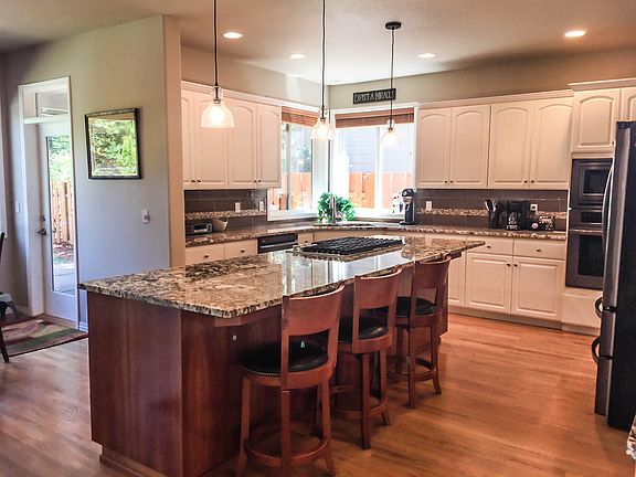 5th image of 6207 SW Quietcreek Dr