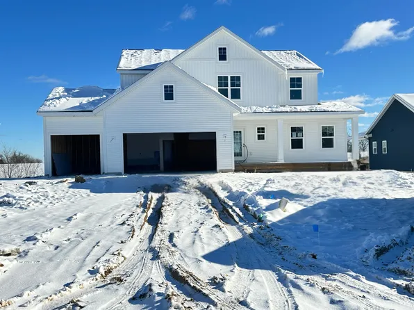 8316 Bauerridge Ave, Jenison, MI 49428