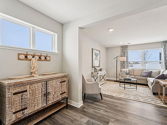 4th image of 1908 Highview Ter