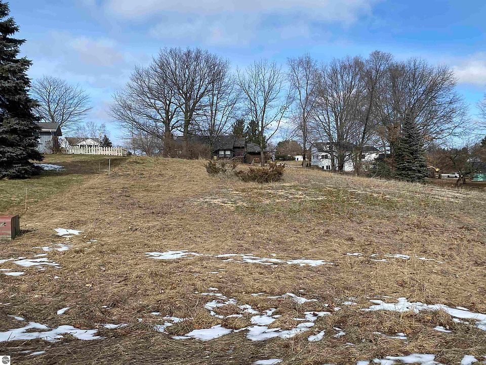 1st image of 3130 Scenic Hills Dr #26