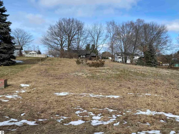 3130 Scenic Hills Dr #26, Williamsburg, MI 49690