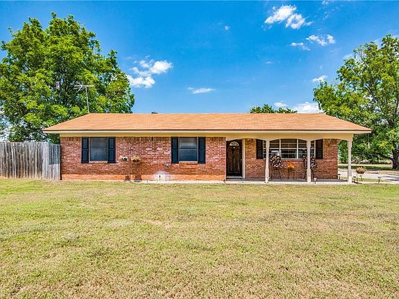 2nd image of 204 County Road 3336