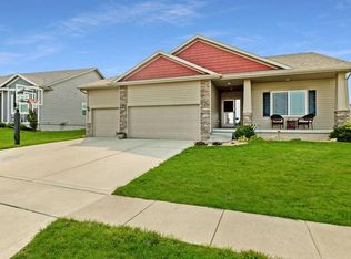 1720 S 14th St, Adel, IA 50003