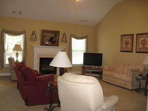 2nd image of 4606 Bagwell Dr