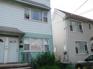 1392 E 98th St, Brooklyn, NY 11236