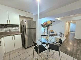 3900 Arvona Pl #BASEMENT, Mississauga, ON L5M0Y5