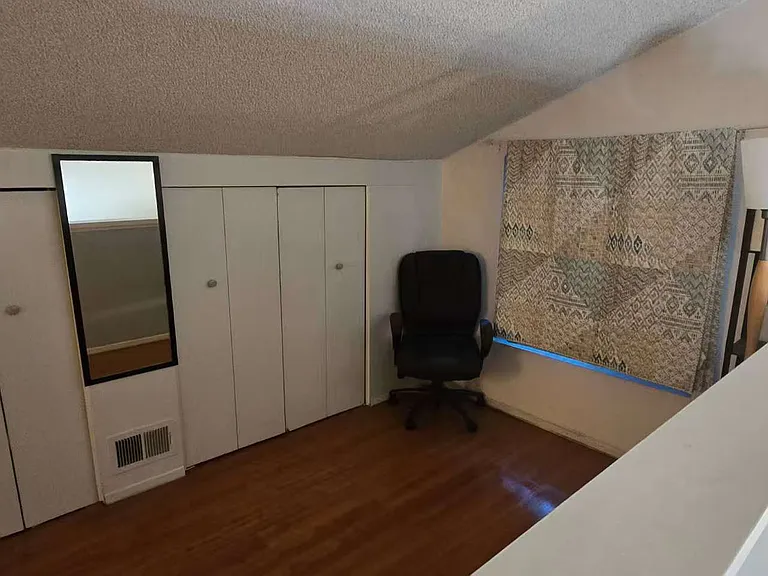 314 S Prospectors Rd #17 — Photo 24