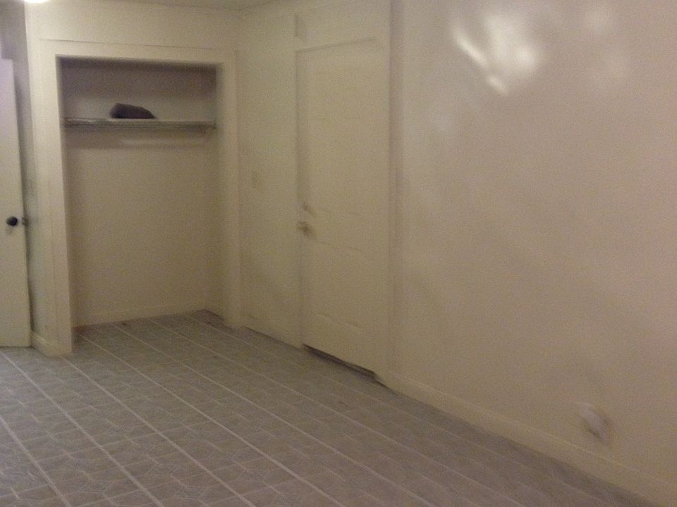 Entrance/Living room