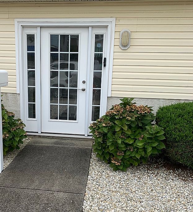 1st image of 10-12 10th St #1