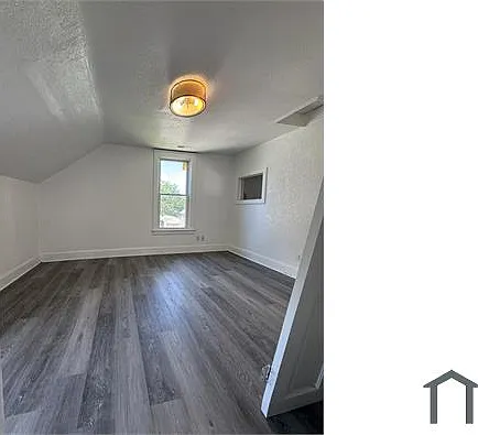 3064 Seymour Ave #UP — Photo 10