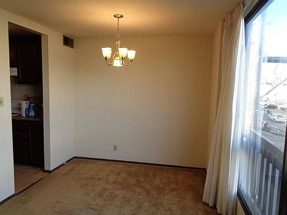 4th image of 1414 30th Ave APT 5
