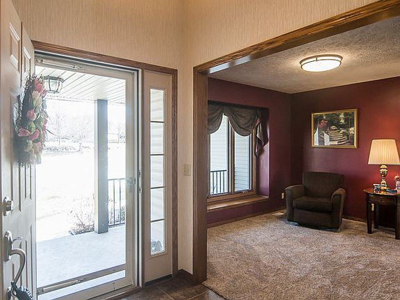2nd image of 24275 Jasmin Ln