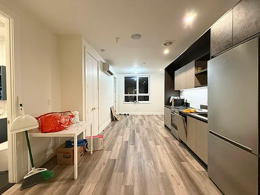 Rented by ERNY LLC | media 25