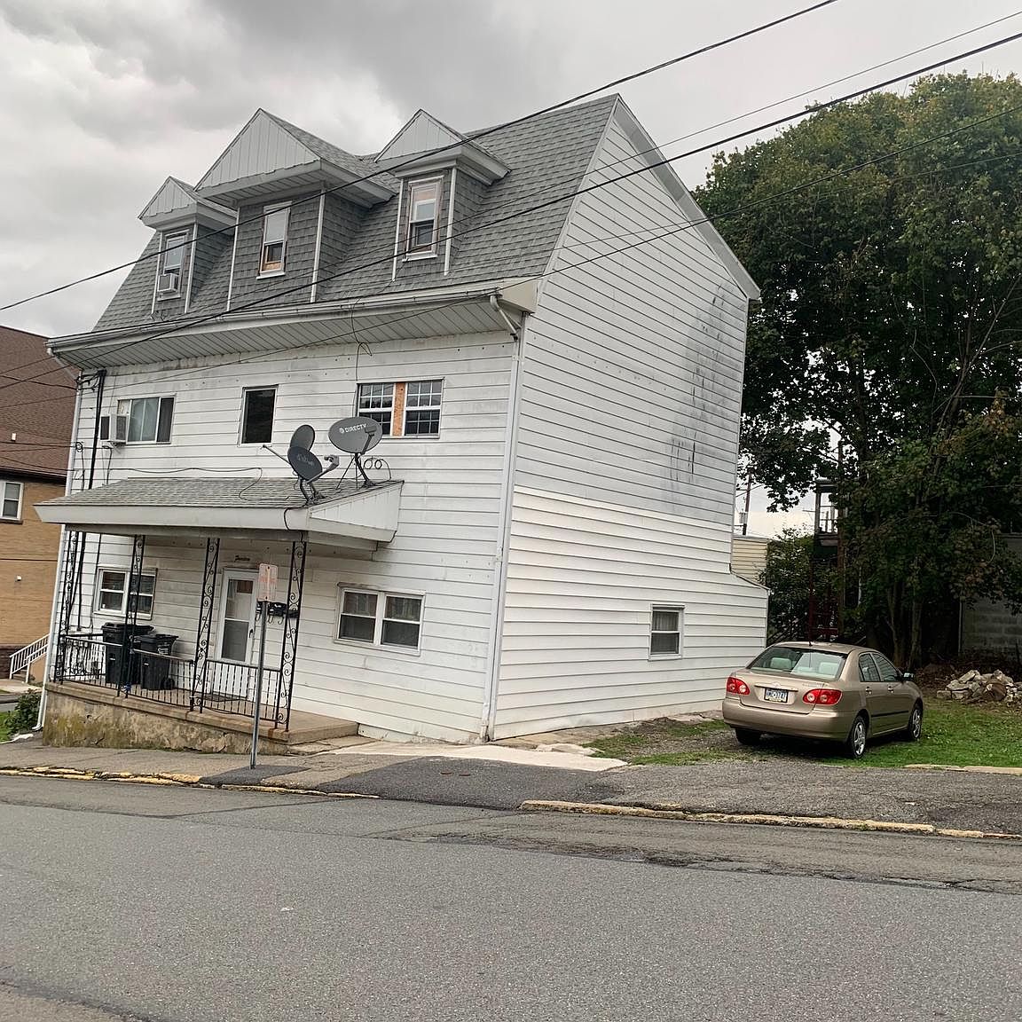 14 N 2nd St, Girardville, PA 17935 Zillow