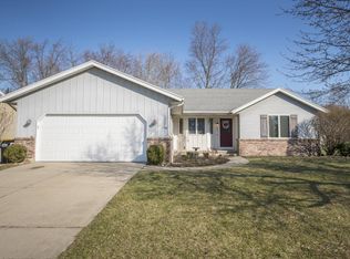 4555 Sutton Pl SW, Grandville, MI 49418