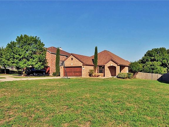 2nd image of 507 Trail Dust Dr