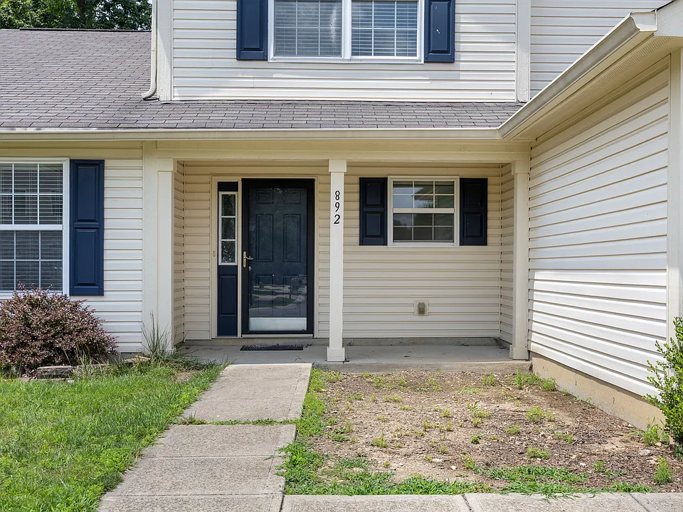 892 Flying Sun Dr