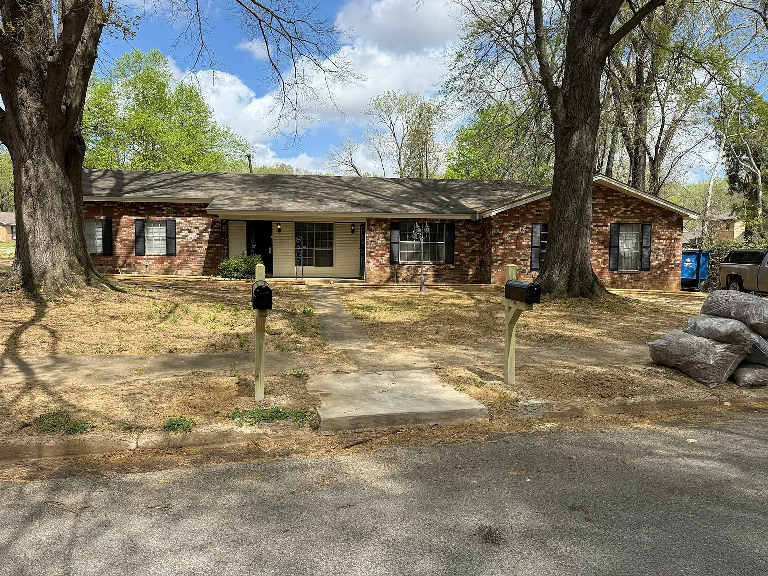 4350 Ann Arbor Lane — Photo 1