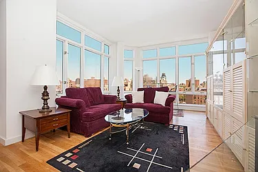 Sold by Engel & Völkers New York City