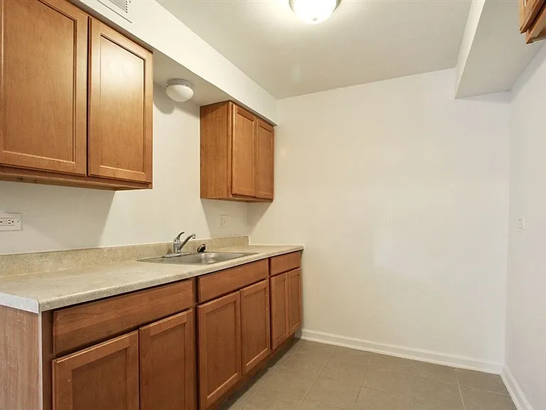 11143 S Dr Martin Luther King Jr Dr — Photo 6