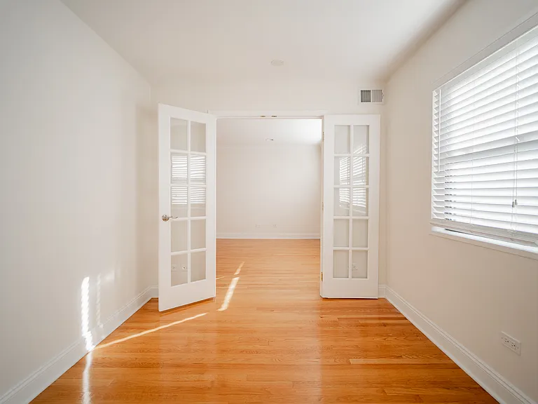Dining Room - #305