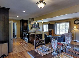 409 Bryn Mawr Dr SE, Albuquerque, NM 87106