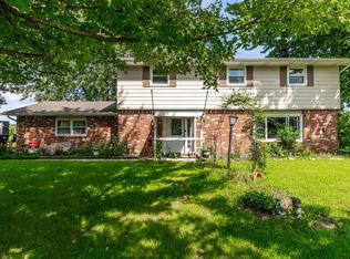910 Georgian Dr, New Haven, IN 46774