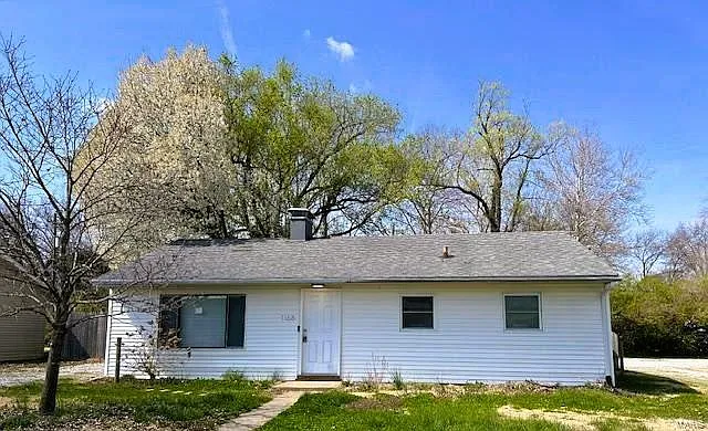 1168 Dawn Dr photo 1